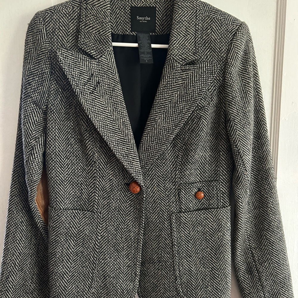 Smythe Grey Tweed Women's Blazer - Picture 3 of 9